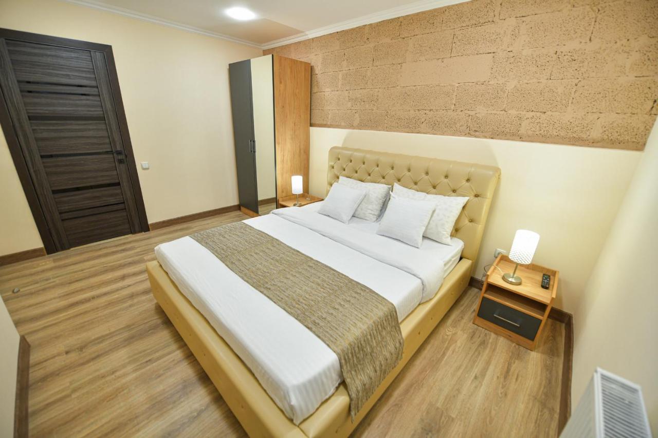 Madin Eco Hotel Debed Extérieur photo