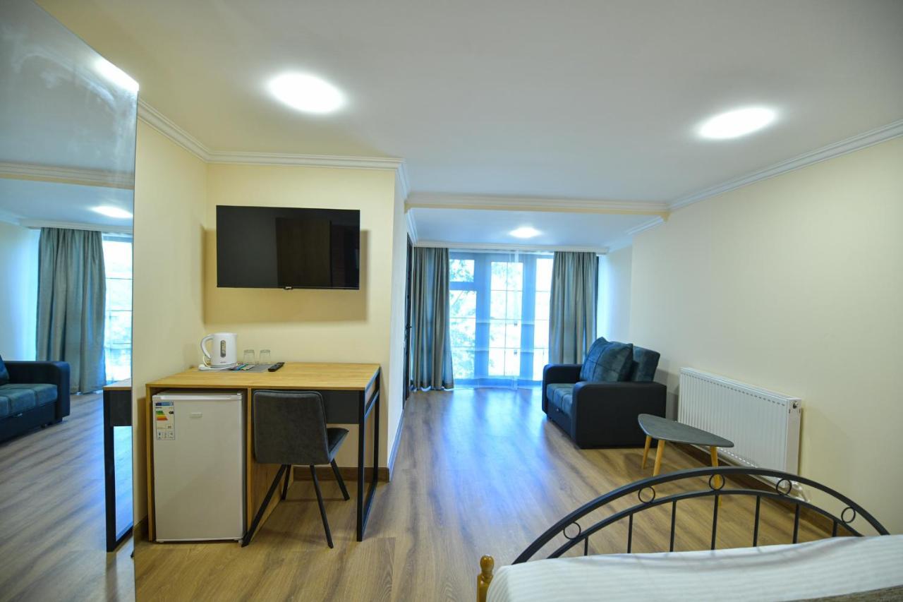 Madin Eco Hotel Debed Extérieur photo