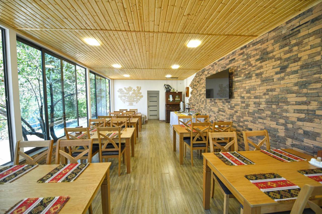 Madin Eco Hotel Debed Extérieur photo